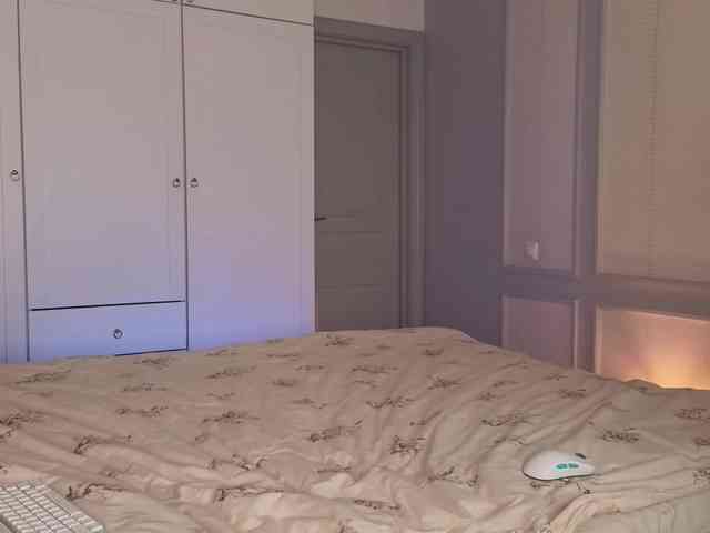 Alicee-teasee Live Webcam on BongaCams