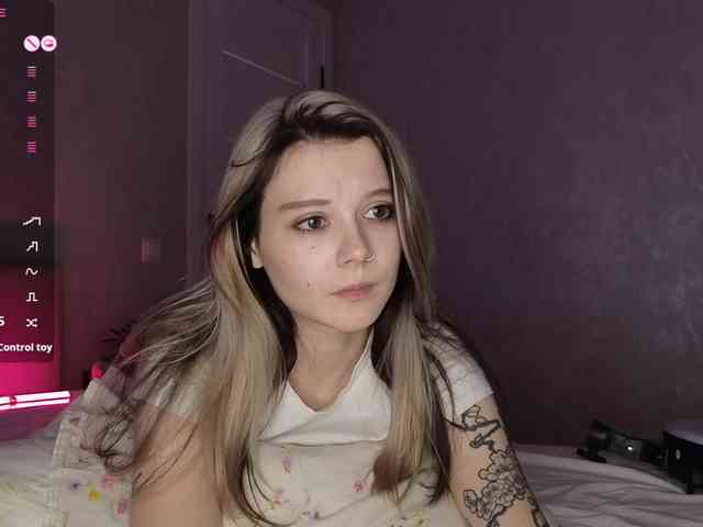 Alicee-teasee Alicee-teasee