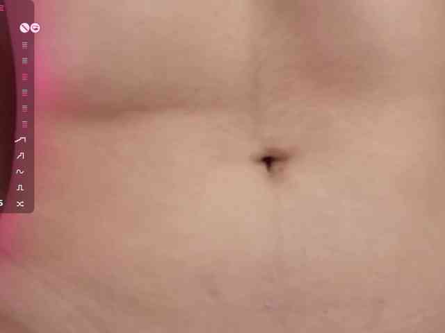 Alicee-teasee webcam