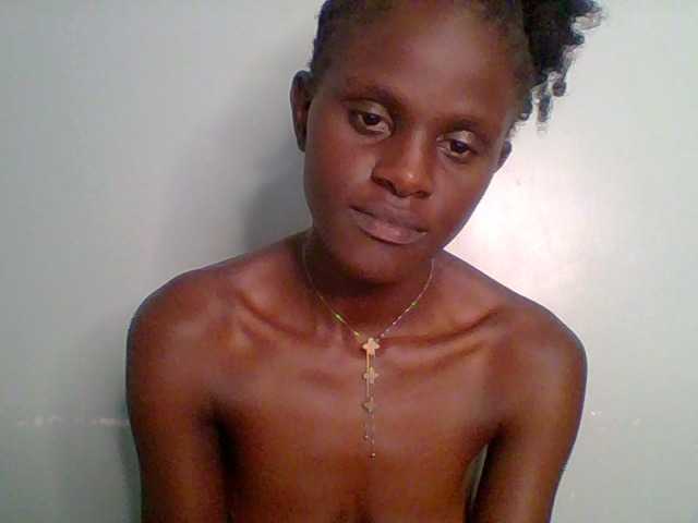 Chocolate-fudgecake's BongaCams show and profile