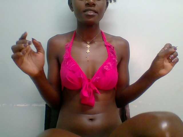 Chocolate-fudgecake's BongaCams show and profile