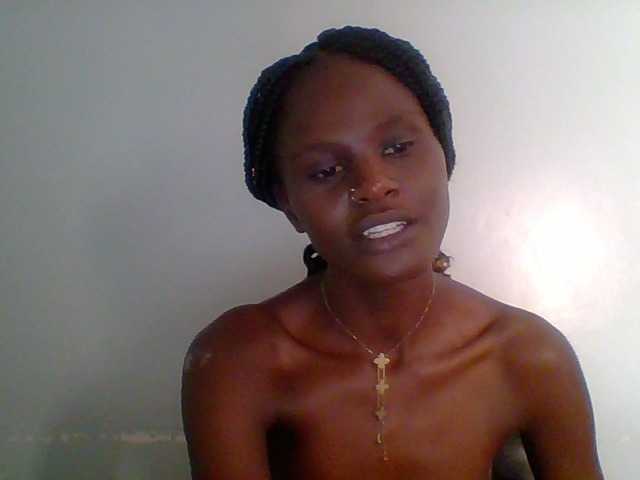 Chocolate-fudgecake's BongaCams show and profile