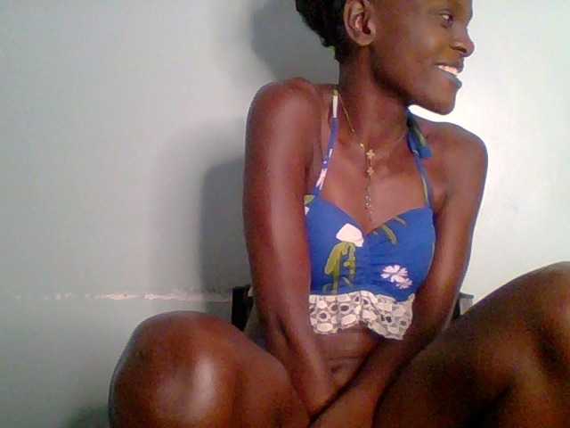 Chocolate-fudgecake's BongaCams show and profile