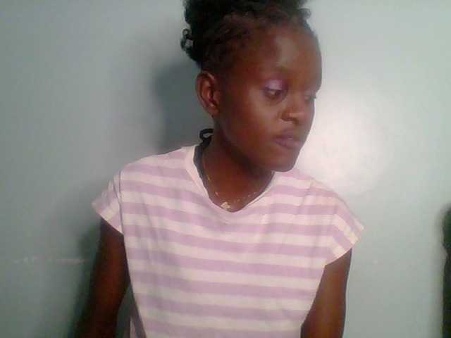 Chocolate-fudgecake's BongaCams show and profile