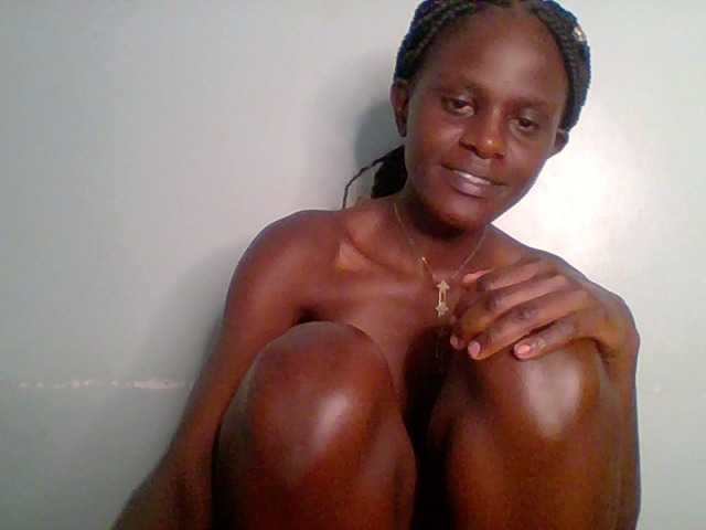 Chocolate-fudgecake from BongaCams is Freechat