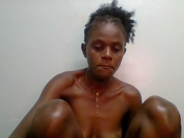 Chocolate-fudgecake's BongaCams show and profile