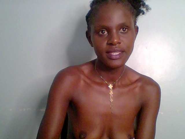 Chocolate-fudgecake's BongaCams show and profile