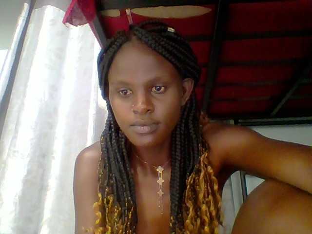 Chocolate-fudgecake from BongaCams is Freechat