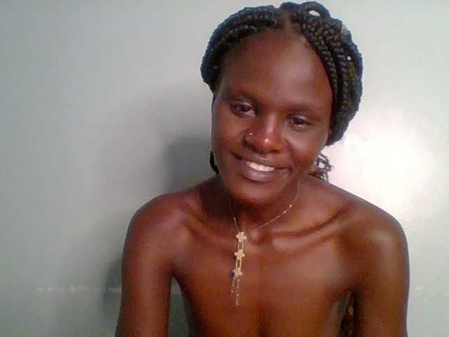 Chocolate-fudgecake's BongaCams show and profile