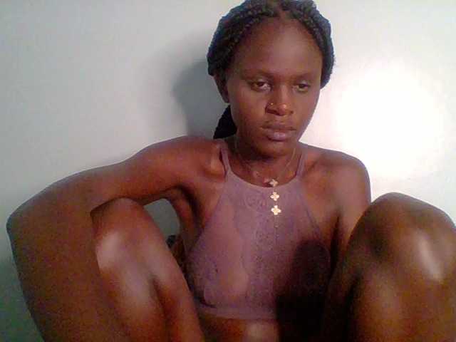 Chocolate-fudgecake's BongaCams show and profile