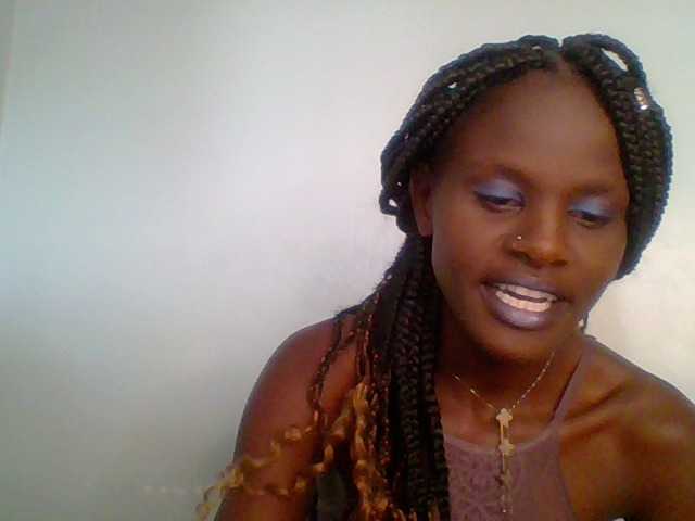 Chocolate-fudgecake's BongaCams show and profile