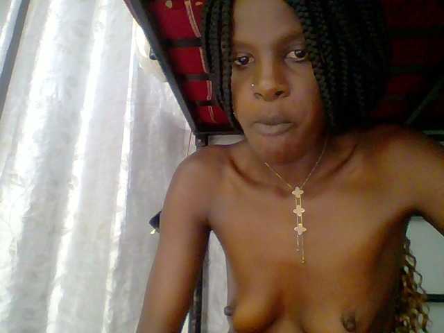 Chocolate-fudgecake's BongaCams show and profile