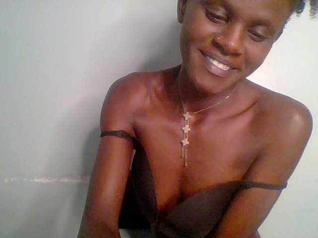 Chocolate-fudgecake's BongaCams show and profile