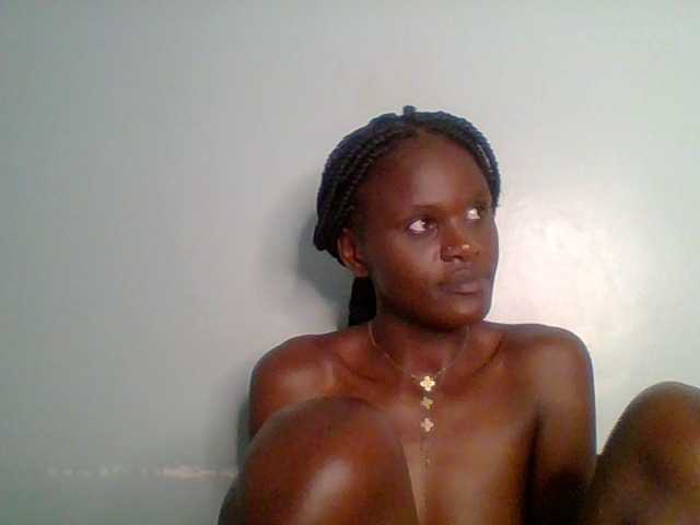 Chocolate-fudgecake's BongaCams show and profile