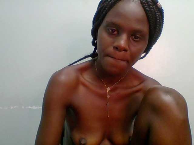 Chocolate-fudgecake's BongaCams show and profile