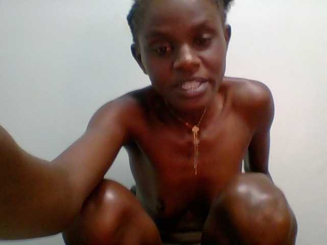 Chocolate-fudgecake's BongaCams show and profile