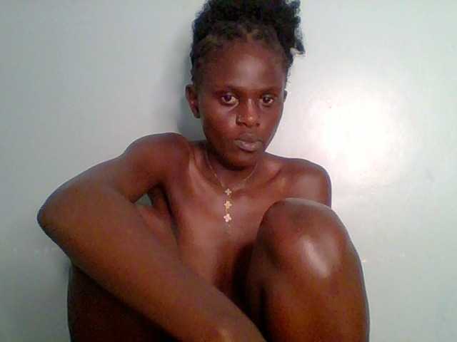 Chocolate-fudgecake's BongaCams show and profile