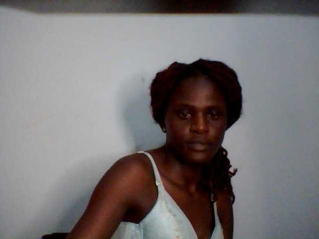 Chocolate-fudgecake's BongaCams show and profile