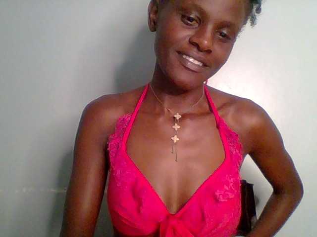 Chocolate-fudgecake's BongaCams show and profile