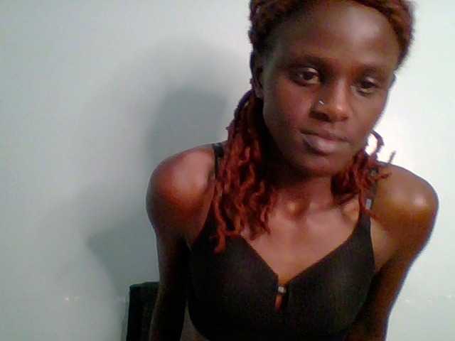 Chocolate-fudgecake's BongaCams show and profile