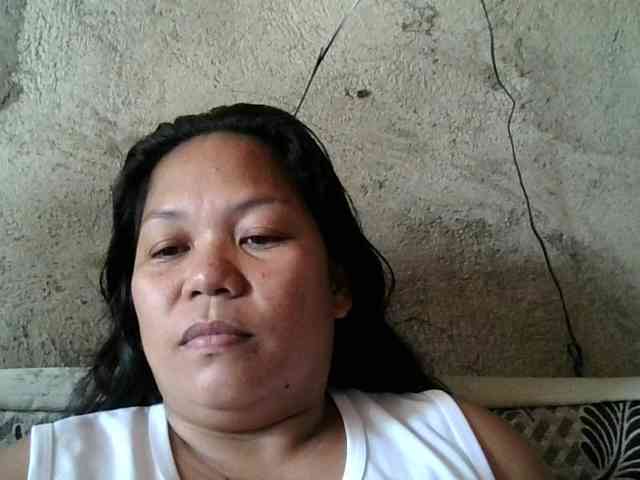 PinayHotMom PinayHotMom