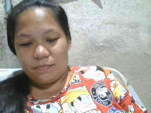 PinayHotMom PinayHotMom