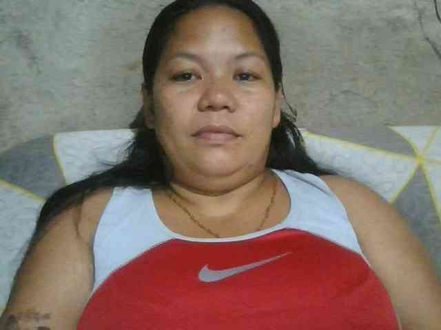 PinayHotMom PinayHotMom