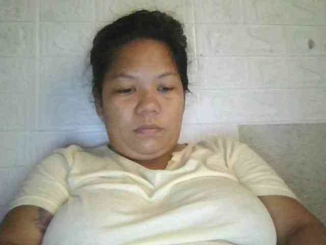 PinayHotMom PinayHotMom