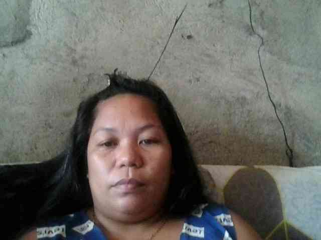 PinayHotMom PinayHotMom