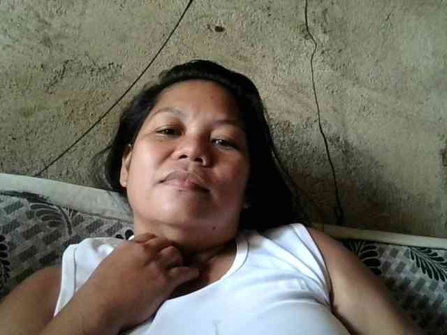 PinayHotMom PinayHotMom