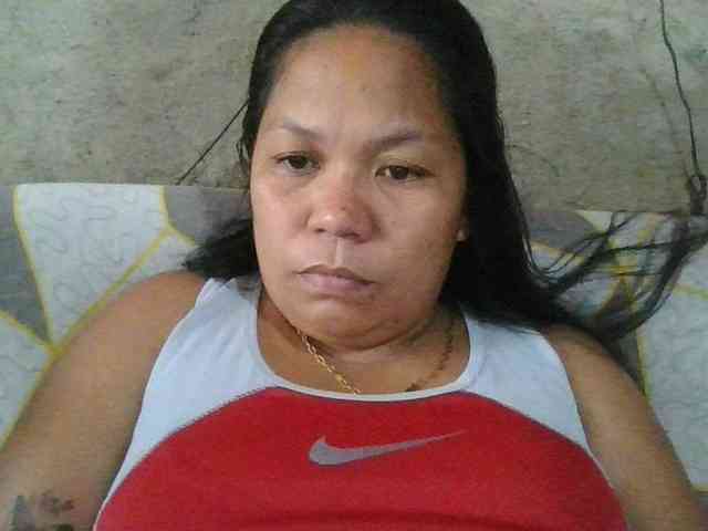 PinayHotMom PinayHotMom