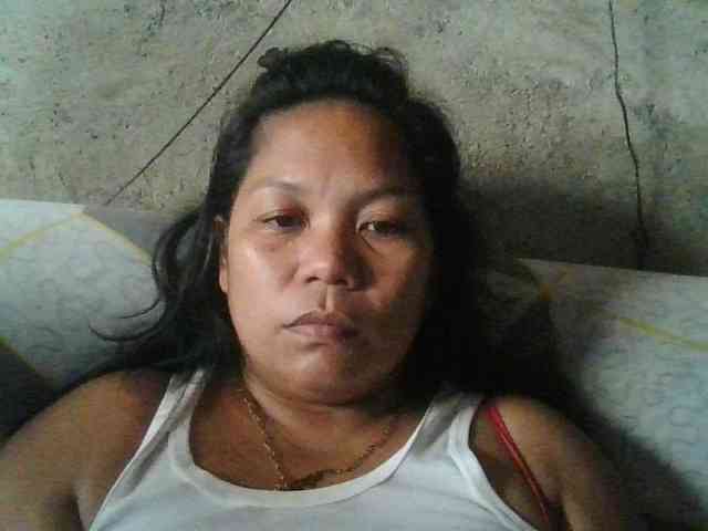 PinayHotMom PinayHotMom