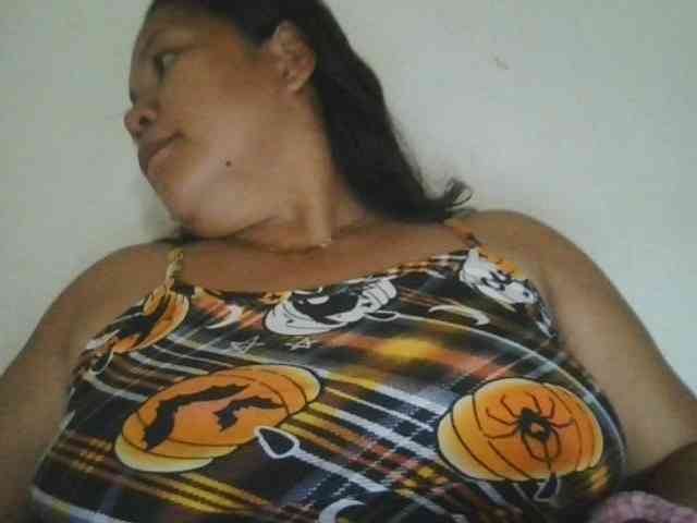 PinayHotMom PinayHotMom