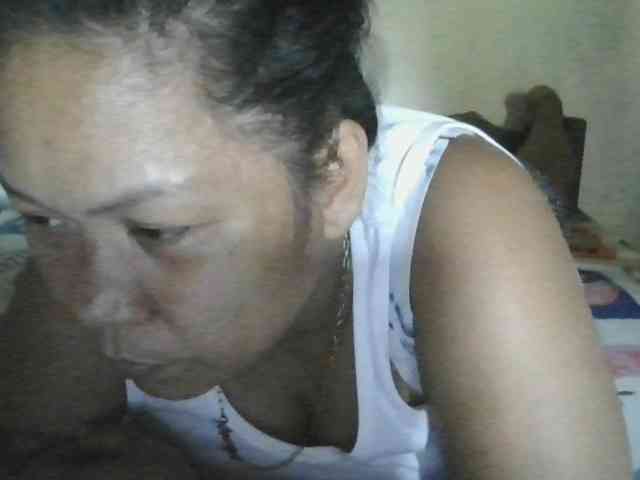 PinayHotMom PinayHotMom