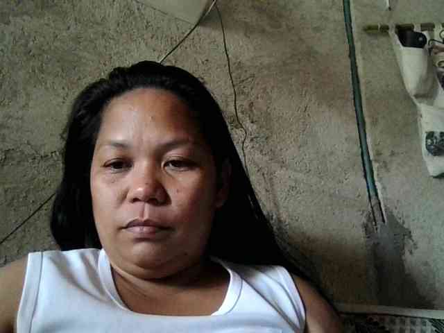 PinayHotMom PinayHotMom