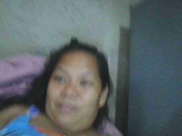 PinayHotMom webcam