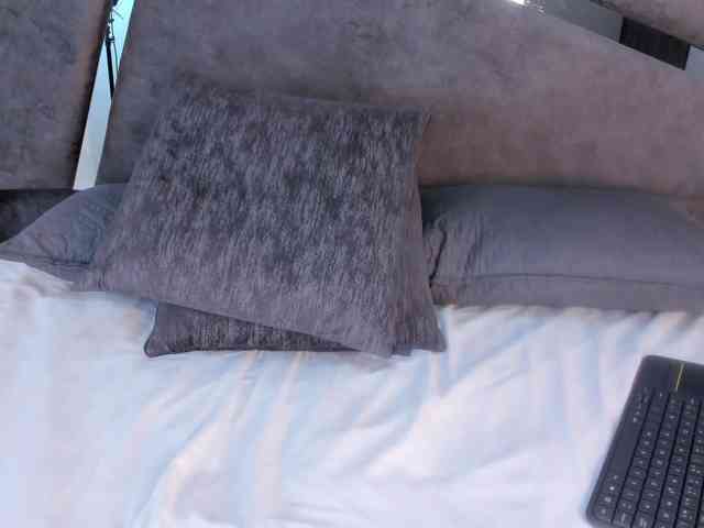 Sammy-Gomez Sammy-Gomez