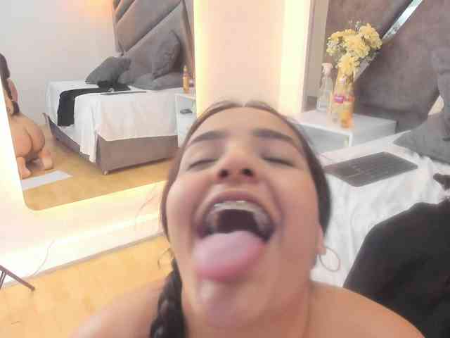 Sammy-Gomez Sammy-Gomez