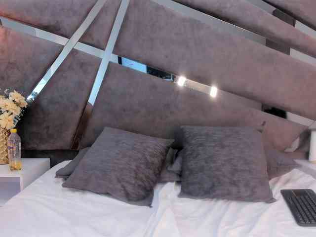 Sammy-Gomez Sammy-Gomez