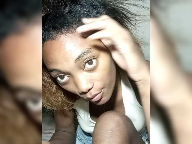 Aliah8 Live Cam on BongaCams