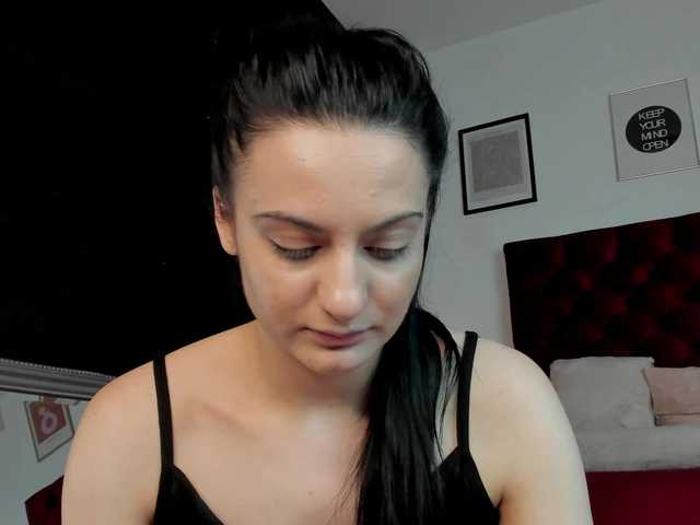 Aliceincumland's BongaCams show and profile