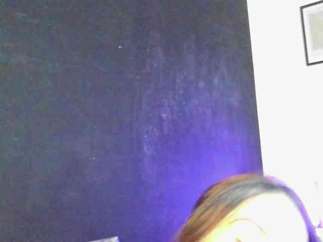 Aliceincumland webcam