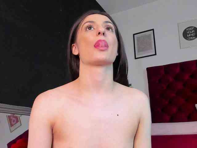 Aliceincumland webcam