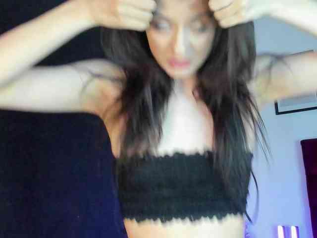 Aliceincumland webcam