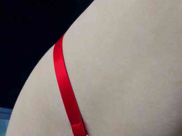 Aliceincumland webcam