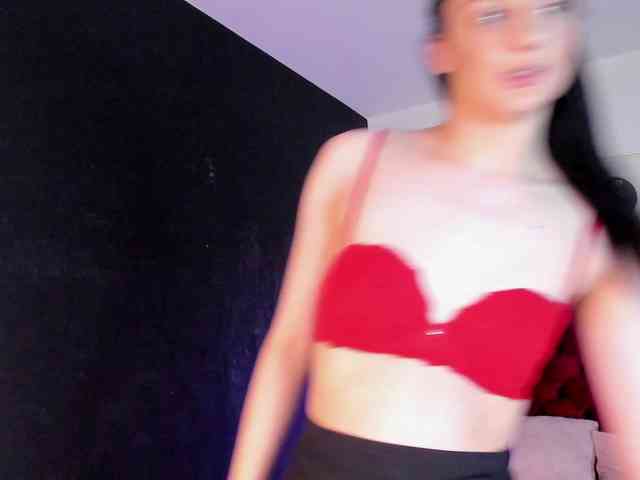 Aliceincumland webcam