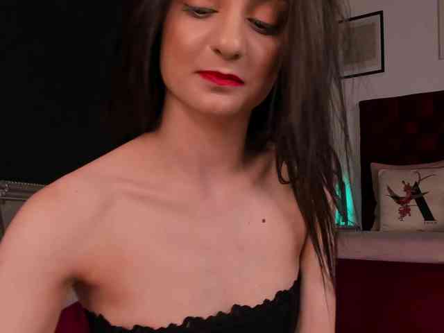 Aliceincumland webcam