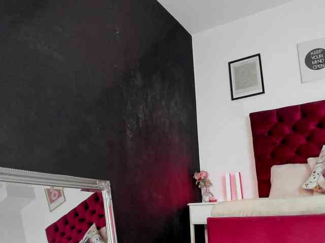 Aliceincumland webcam