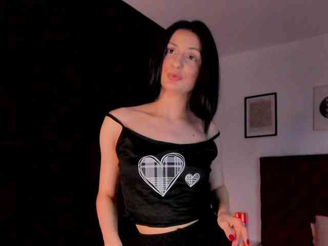 Aliceincumland webcam