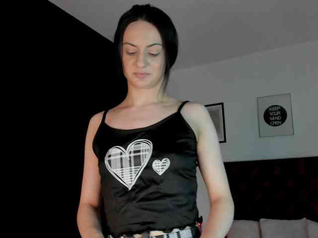 Aliceincumland webcam